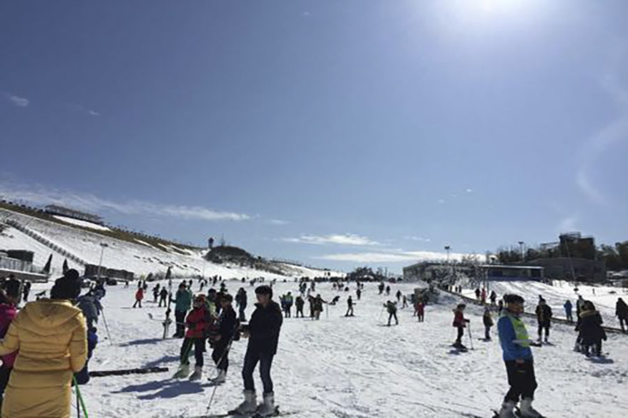 安吉农家乐 冬季赏景加滑雪趣味十足