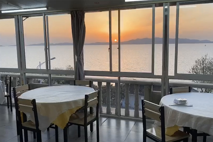 湖景餐厅