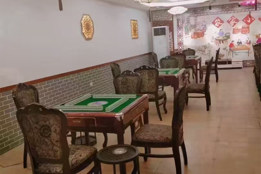 麻将桌