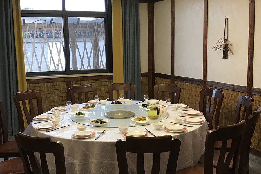 餐厅包厢