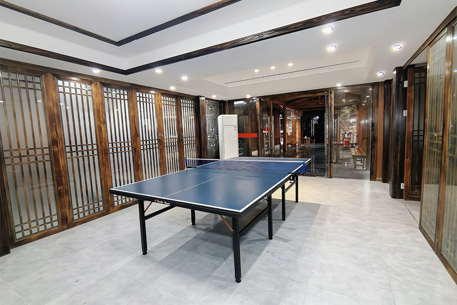 乒乓球室